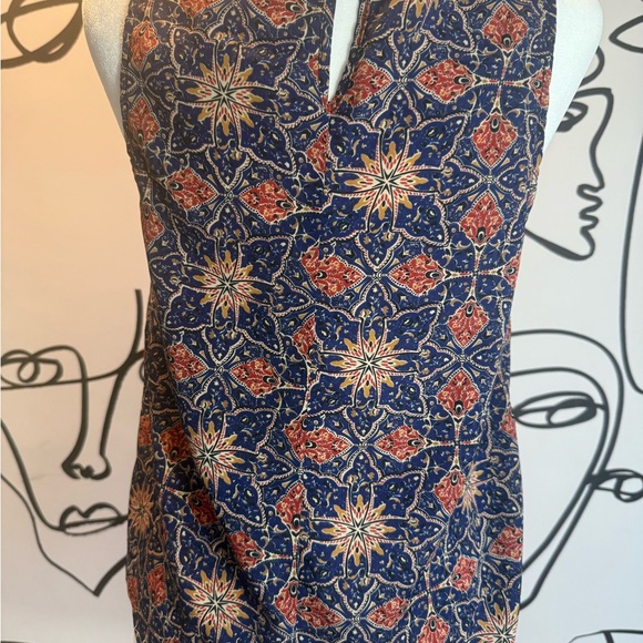 Lush Multicolor Patterned Fabric - Picture 3 of 5